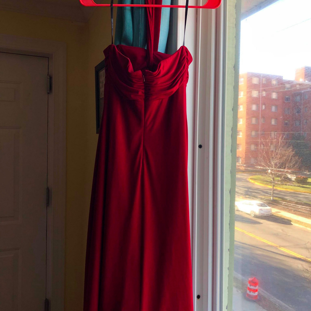 Laundry by Shelli Segal red halter evening dress - Picture 3 of 4